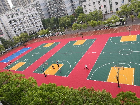 武汉长虹第一中学篮球场地
